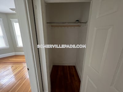 Somerville Apartment for rent 4 Bedrooms 1 Bath  Dali/ Inman Squares - $3,800
